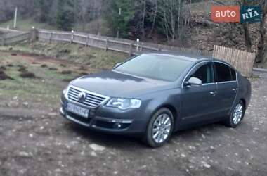 Седан Volkswagen Passat 2005 в Межгорье