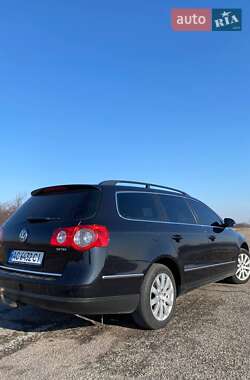 Универсал Volkswagen Passat 2008 в Киеве