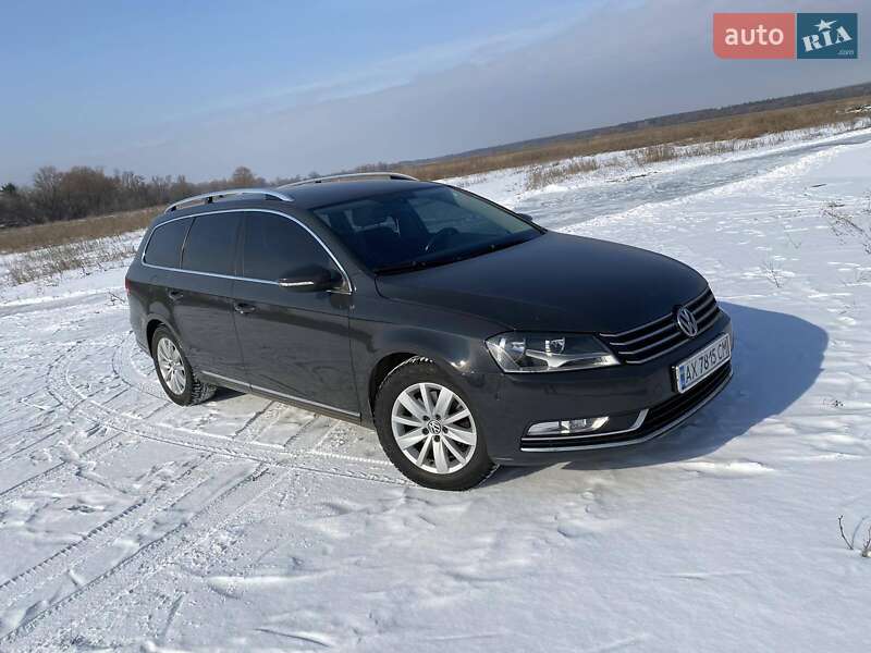 Универсал Volkswagen Passat 2011 в Харькове