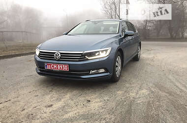 Універсал Volkswagen Passat 2017 в Дніпрі