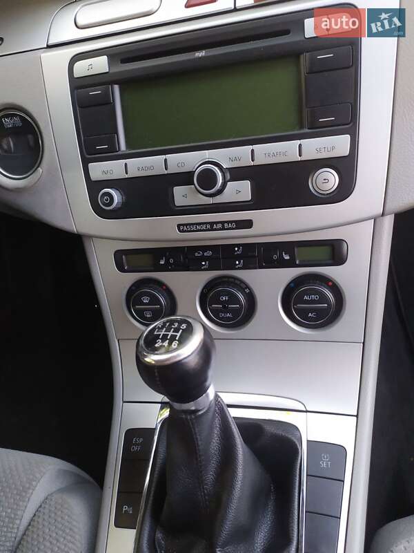 Седан Volkswagen Passat 2008 в Балаклії