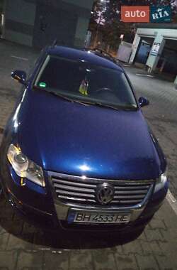 Универсал Volkswagen Passat 2005 в Измаиле