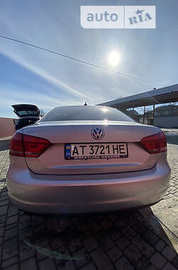 Седан Volkswagen Passat 2013 в Залещиках
