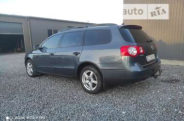 Універсал Volkswagen Passat 2010 в 