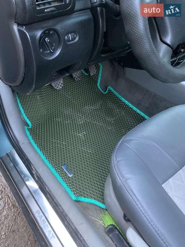 Универсал Volkswagen Passat 1997 в Львове