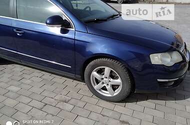 Універсал Volkswagen Passat 2006 в Вінниці