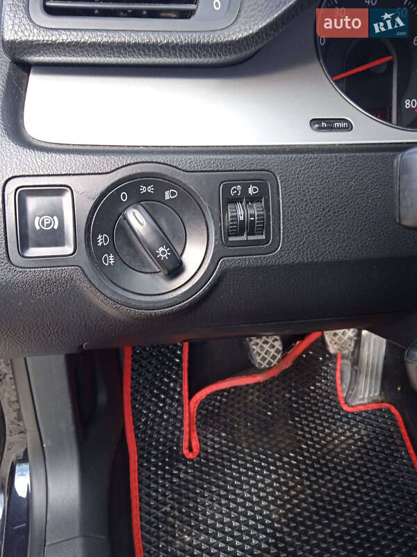 Седан Volkswagen Passat 2008 в Чорткове