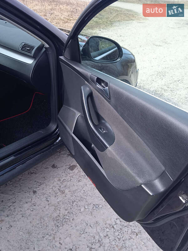 Седан Volkswagen Passat 2008 в Чорткове