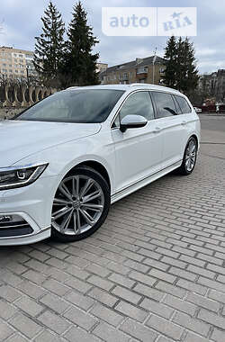 Універсал Volkswagen Passat 2018 в Рівному