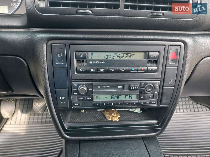 Универсал Volkswagen Passat 2001 в Каменец-Подольском