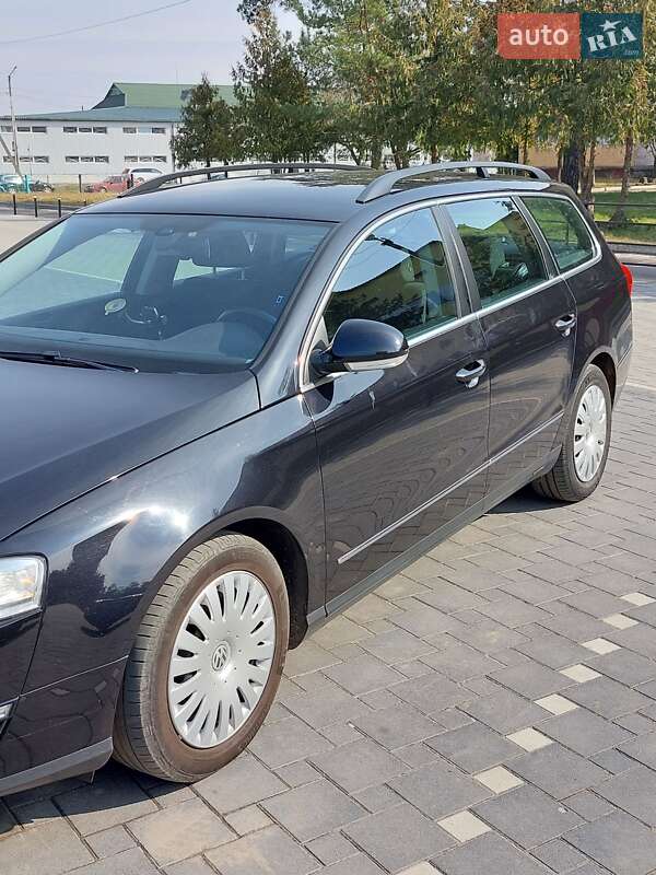 Универсал Volkswagen Passat 2009 в Сарнах