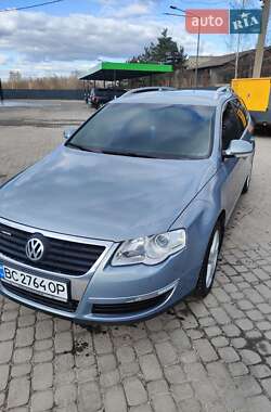 Универсал Volkswagen Passat 2010 в Червонограде