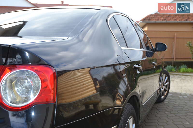 Седан Volkswagen Passat 2006 в Коломые