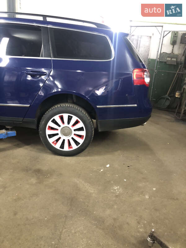 Универсал Volkswagen Passat 2008 в Умани