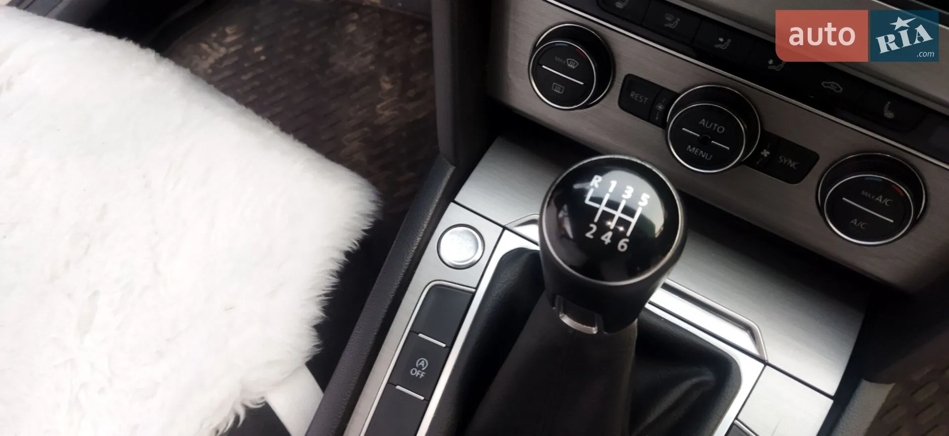 2016 Volkswagen Passat - мініатюра 15