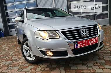 Универсал Volkswagen Passat 2010 в Сарнах