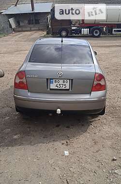 Седан Volkswagen Passat 2003 в Тернополі