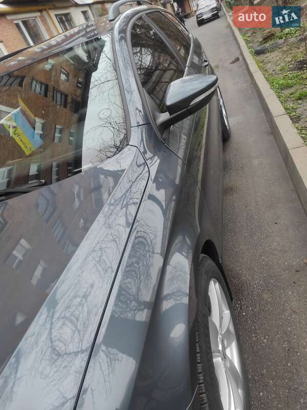 Универсал Volkswagen Passat 2011 в Хмельницком