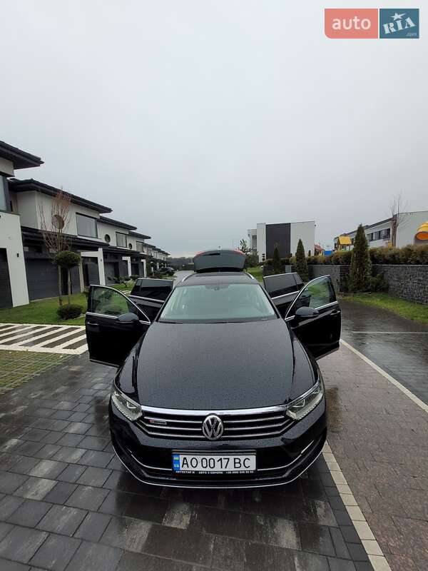 Универсал Volkswagen Passat 2015 в Ужгороде