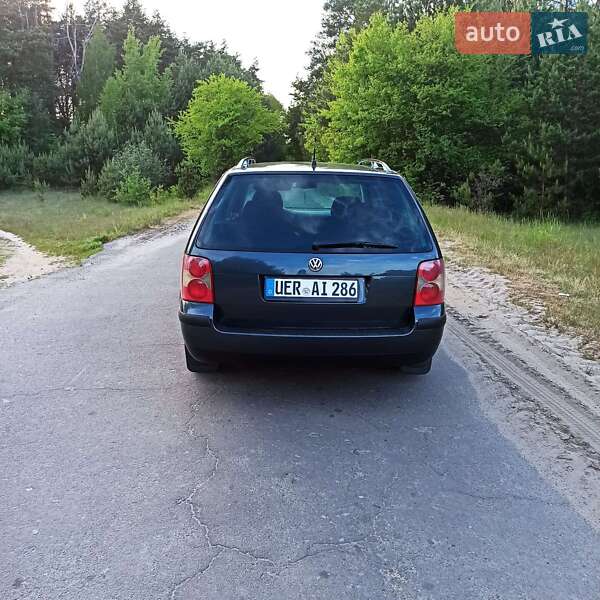 Універсал Volkswagen Passat 2002 в Луцьку