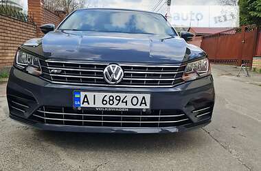 Седан Volkswagen Passat 2016 в 