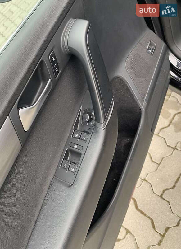 Универсал Volkswagen Passat 2014 в Ужгороде