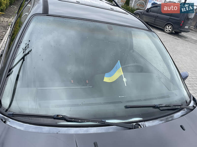 Универсал Volkswagen Passat 1990 в Олевске