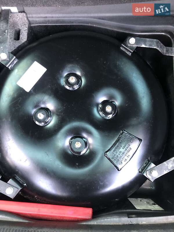 Универсал Volkswagen Passat 2005 в Луцке