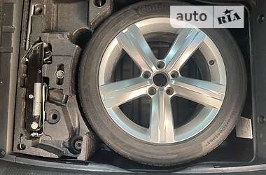 Универсал Volkswagen Passat 2013 в 