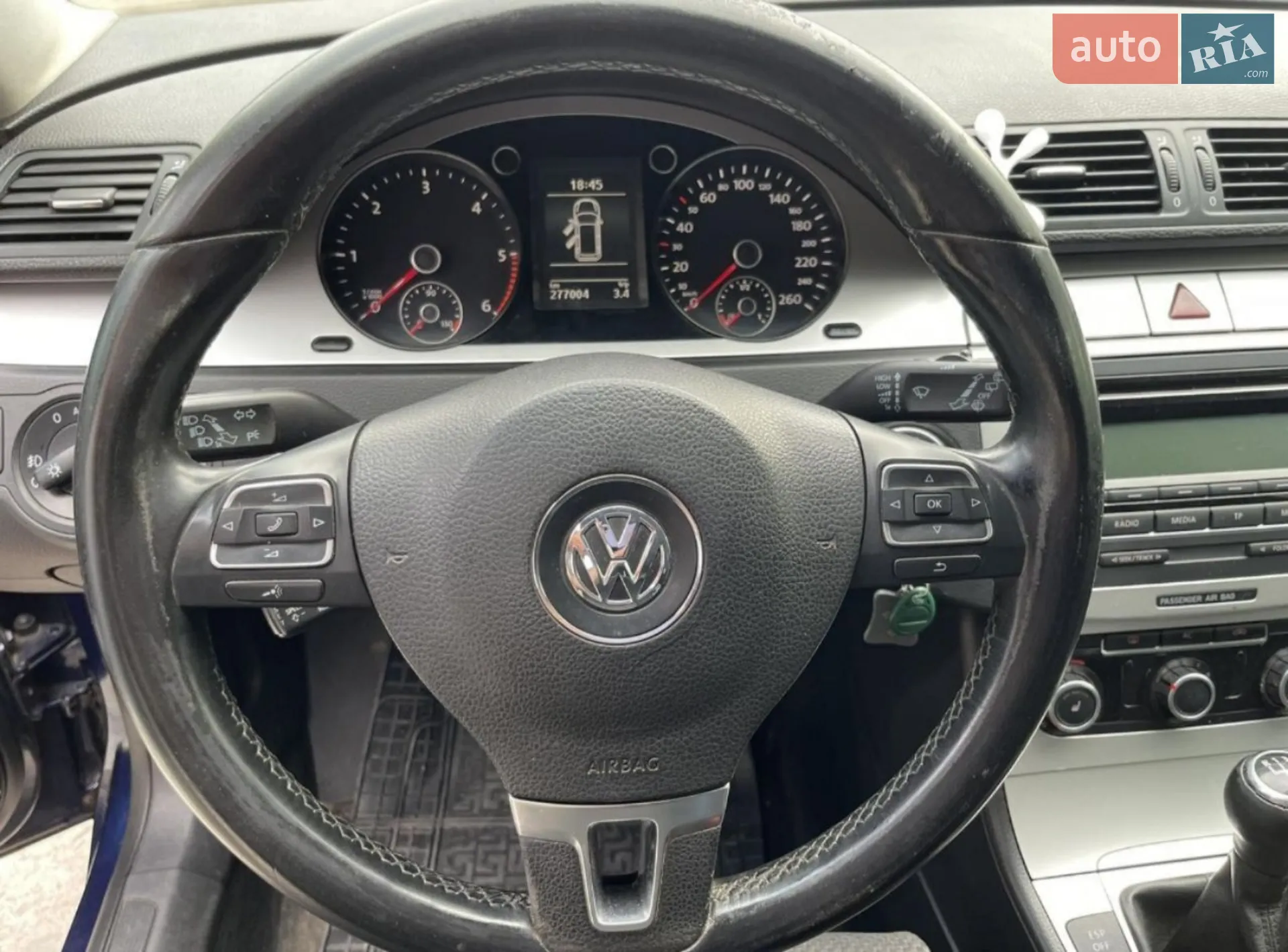 2010 Volkswagen Passat - мініатюра 7