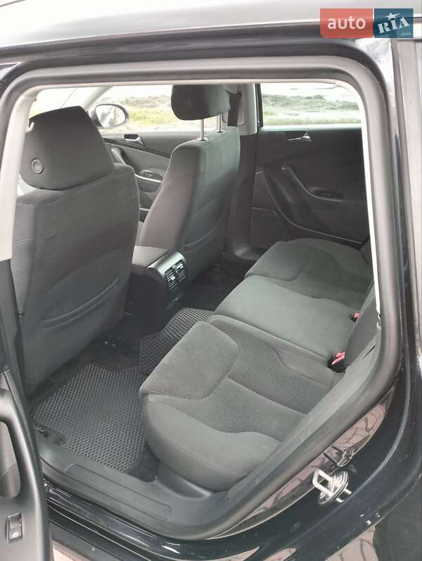 Універсал Volkswagen Passat 2007 в Новомосковську