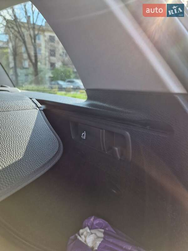 Универсал Volkswagen Passat 2014 в Каменском фото 16 Универсал Volkswagen Passat 2014 в Каменском