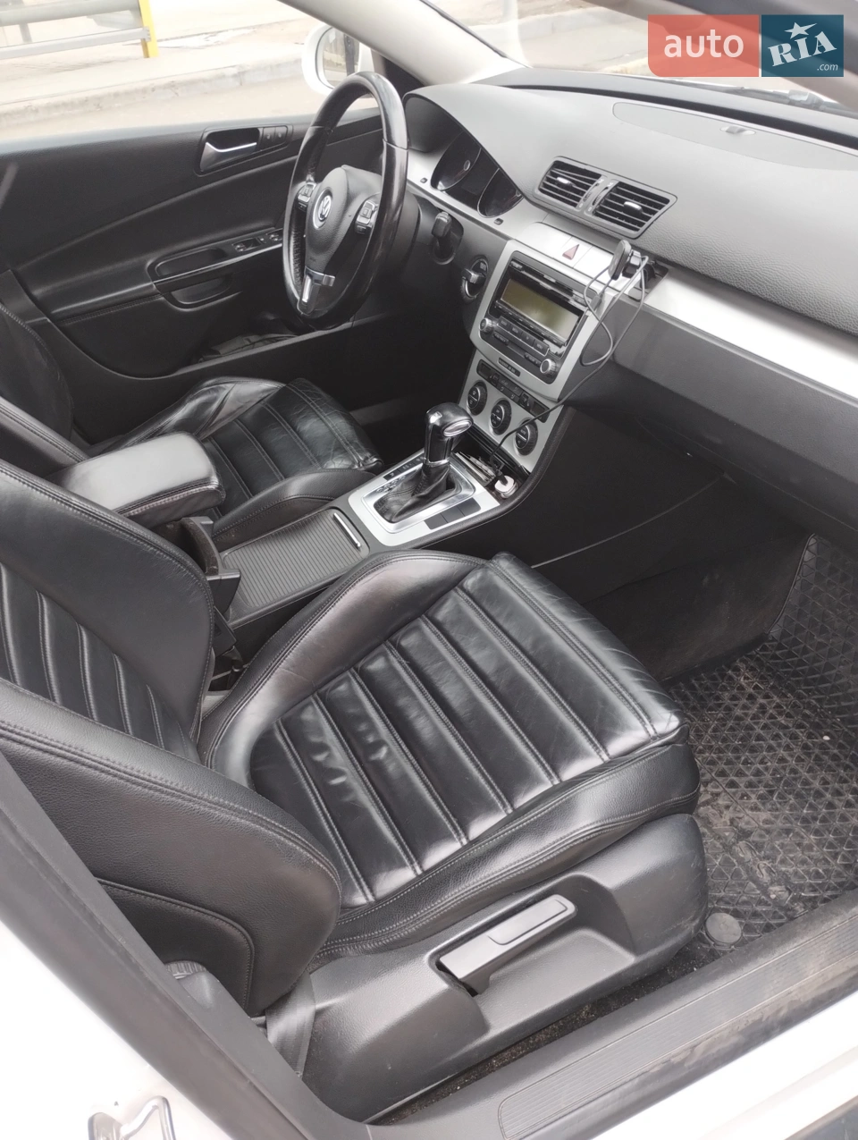 2010 Volkswagen Passat - мініатюра 22