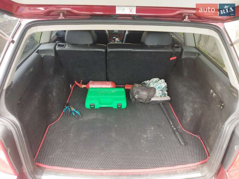 Універсал Volkswagen Passat 2002 в Шостці фото 9 Універсал Volkswagen Passat 2002 в Шостці