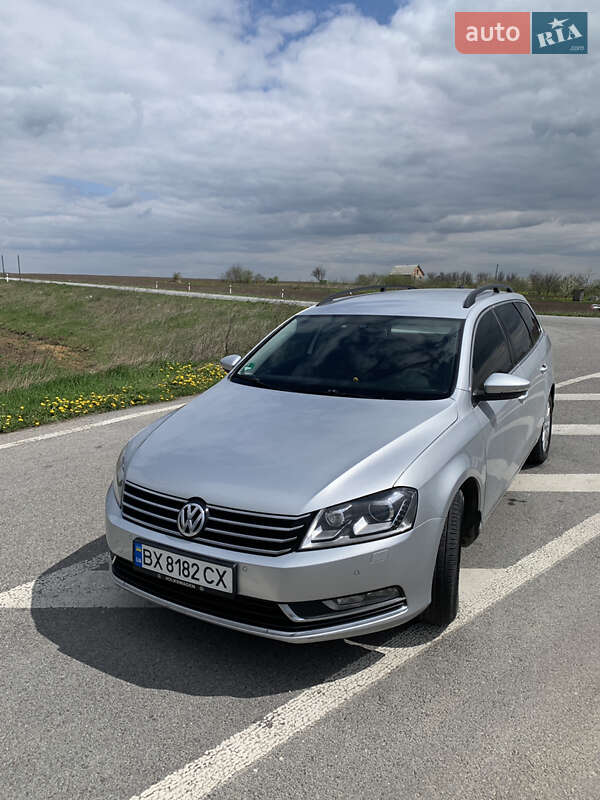 Универсал Volkswagen Passat 2011 в Хмельницком