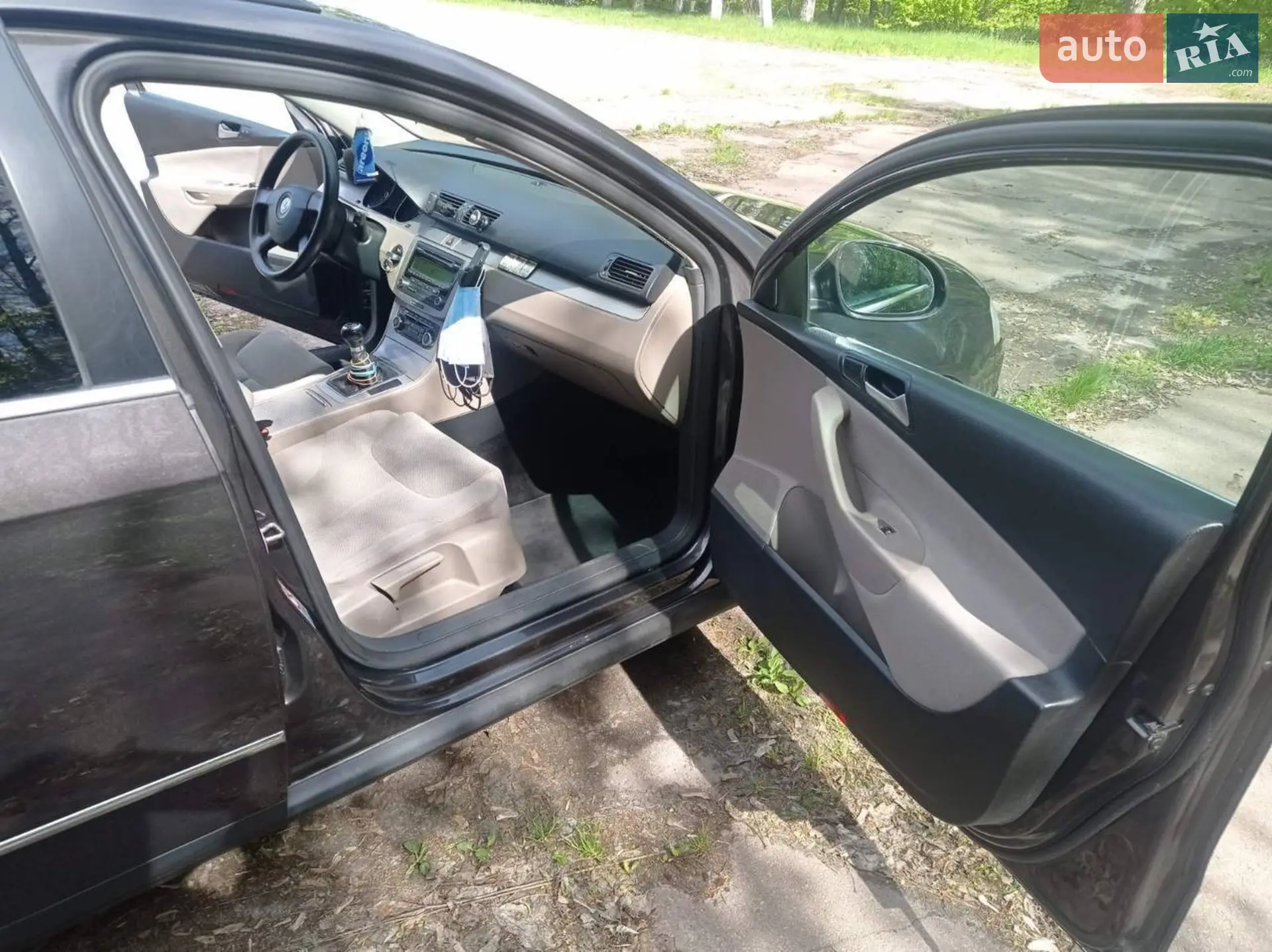 2010 Volkswagen Passat - мініатюра 26