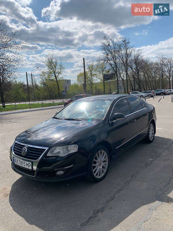 Седан Volkswagen Passat 2006 в Харькове