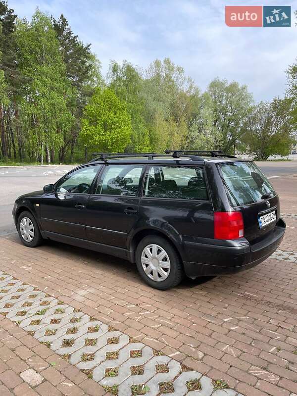 Универсал Volkswagen Passat 1999 в Киеве