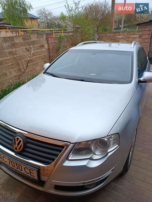 Универсал Volkswagen Passat 2008 в Луцке