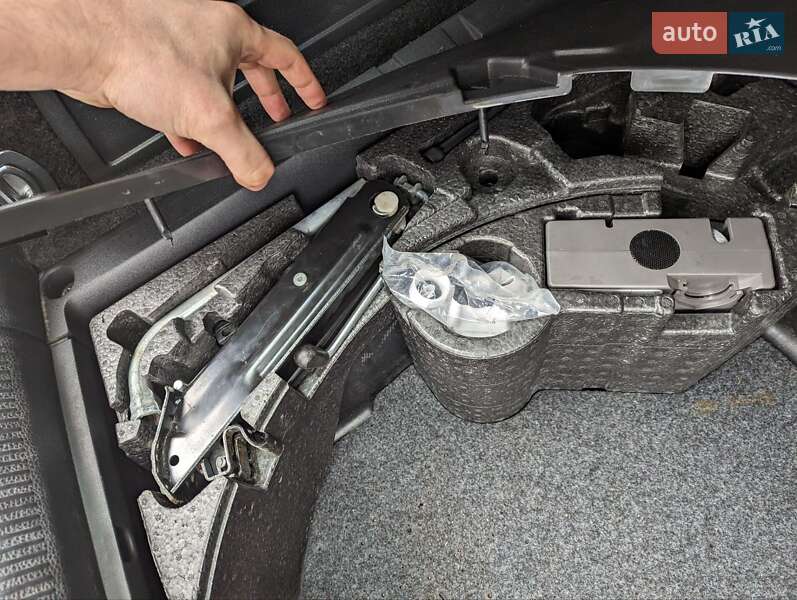 Універсал Volkswagen Passat 2008 в Снятині
