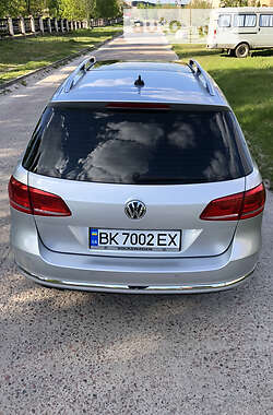 Универсал Volkswagen Passat 2013 в Вараше