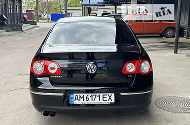 Седан Volkswagen Passat 2008 в Звягеле