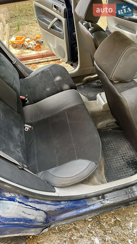 Универсал Volkswagen Passat 1998 в Виноградове