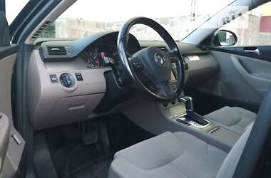 Универсал Volkswagen Passat 2009 в Коростене