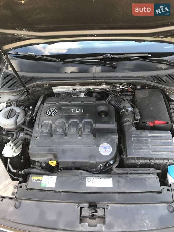 Универсал Volkswagen Passat 2017 в Ровно
