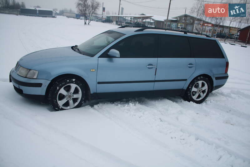 Универсал Volkswagen Passat 1998 в Виноградове