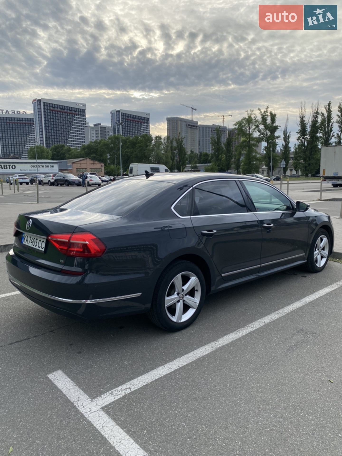2016 Volkswagen Passat - мініатюра 4