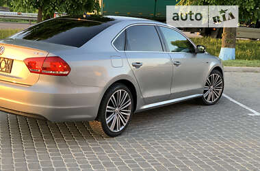 Седан Volkswagen Passat 2014 в Виннице