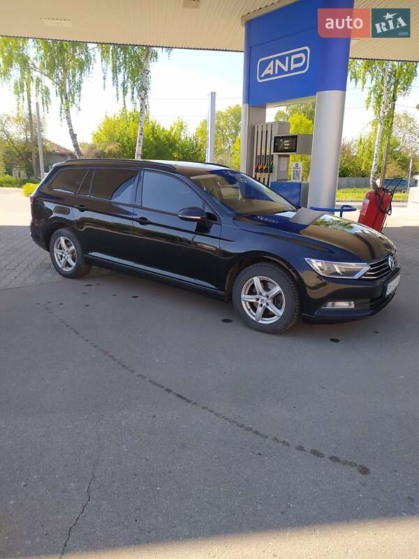 Универсал Volkswagen Passat 2015 в Ахтырке