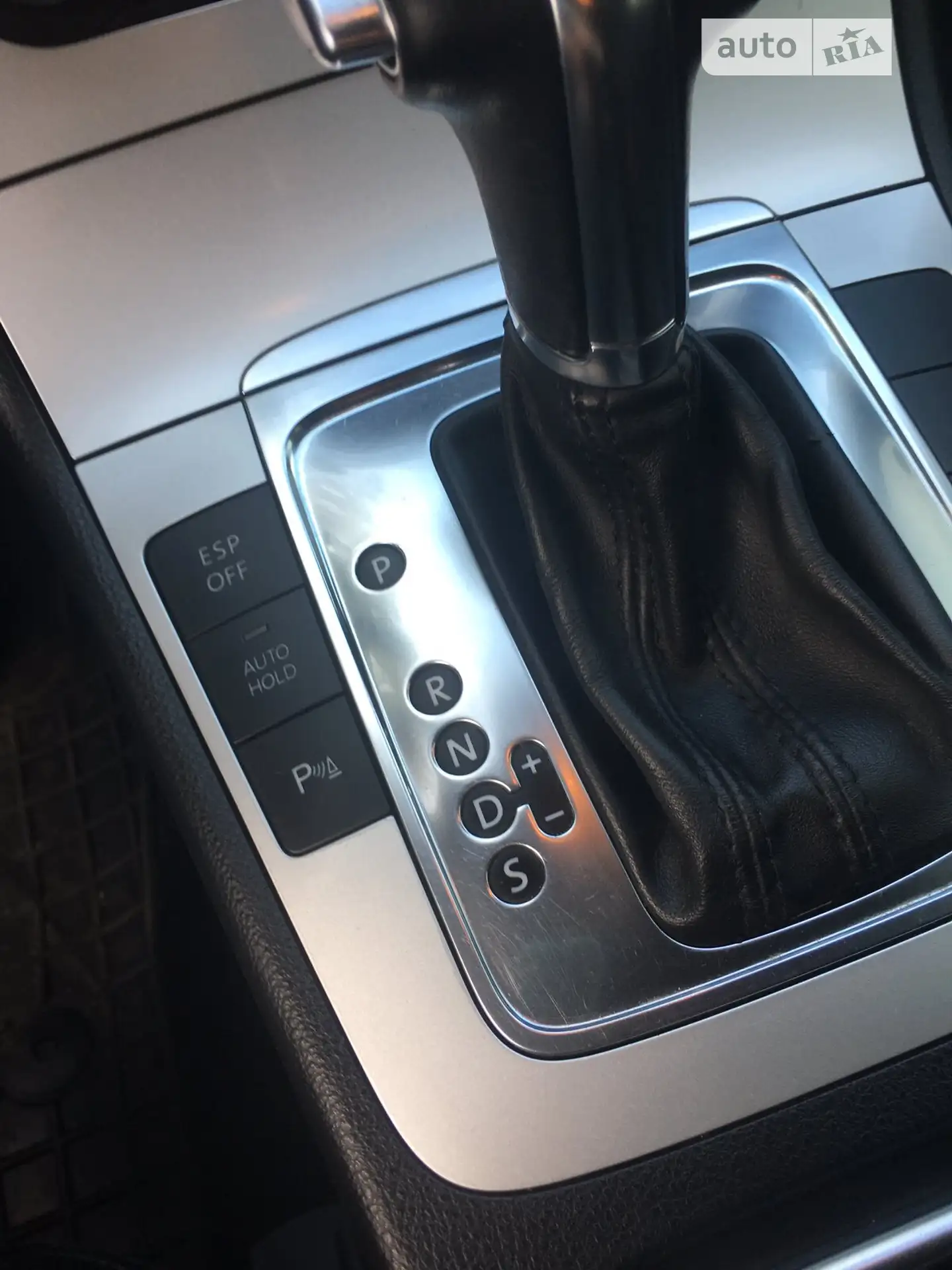 2010 Volkswagen Passat - мініатюра 19